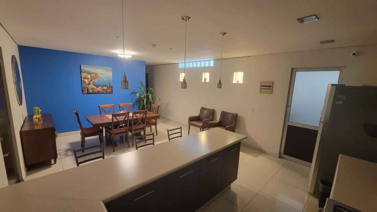 Chicago Suites Wtc Mexico By Eksteriør billede